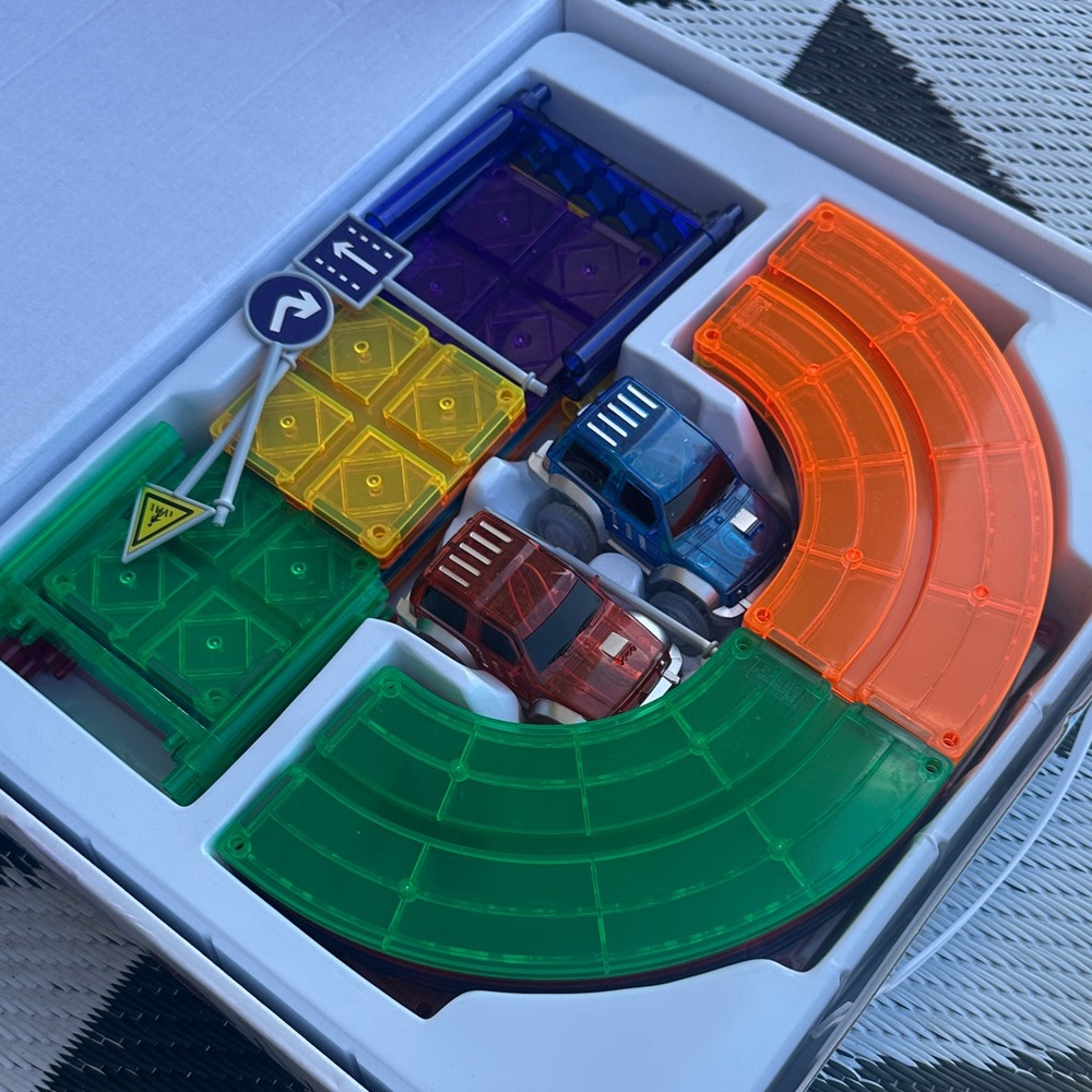 30-Piece Racing Track Set - Multicolor - Picture 2 of 5